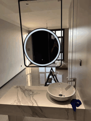 Nested Elegance Hanging LED Mirror photo review