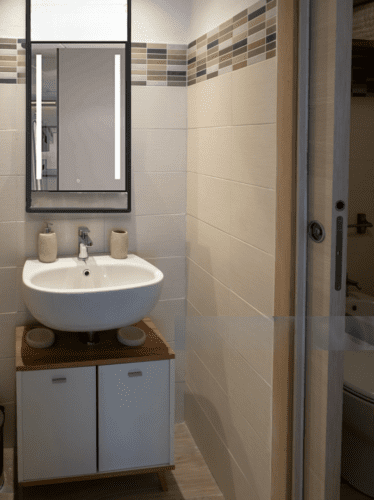 Vertical LED Strip Hanging Rectangle Mirror photo review