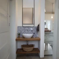 Best Floating Design Hanging Mirror