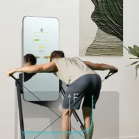 smart fitness mirror with digital screen
